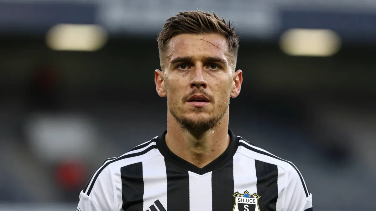St Mirren, sitting third in the Premiership, face a tough away fixture against Rangers at Ibrox with a supercomputer...
