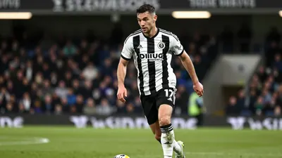 St Mirren travel to face bottom side Kilmarnock looking to build on their strong start to the Scottish Premiership...