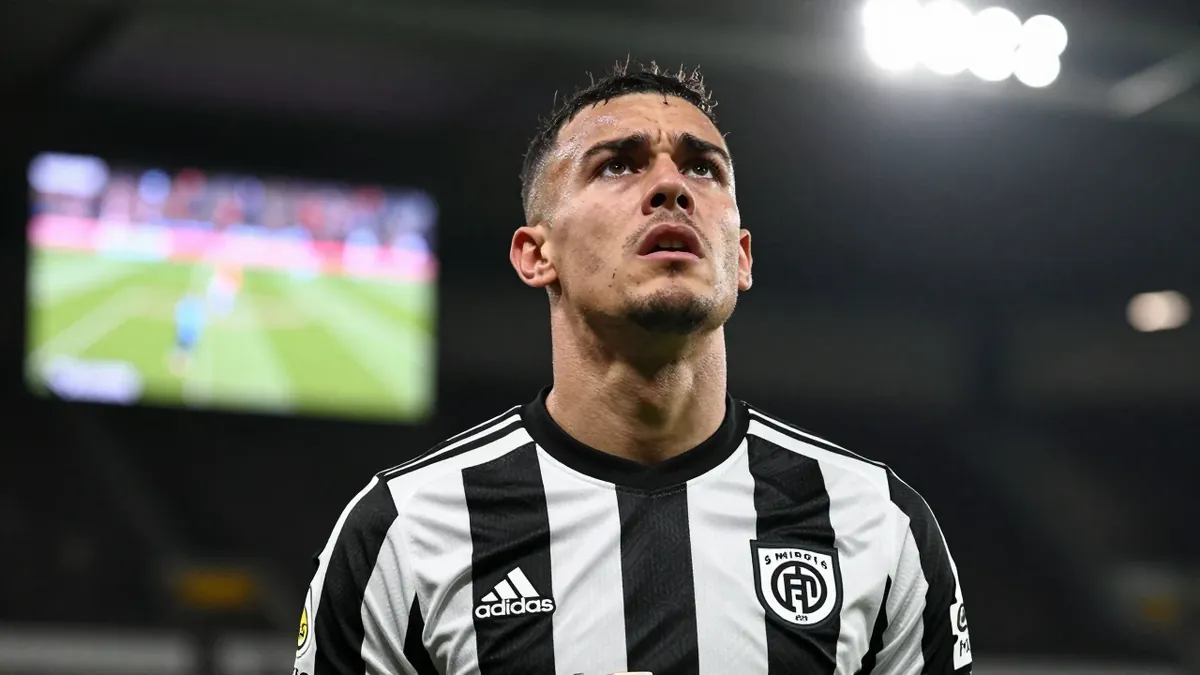 Bobby Madden's analysis of VAR decisions in St Mirren's 2-1 defeat to Celtic raises questions about technology and...
